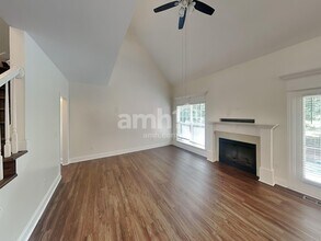 447 Titans Cir in Murfreesboro, TN - Building Photo - Building Photo