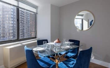 175 E 96th St in New York, NY - Building Photo - Building Photo
