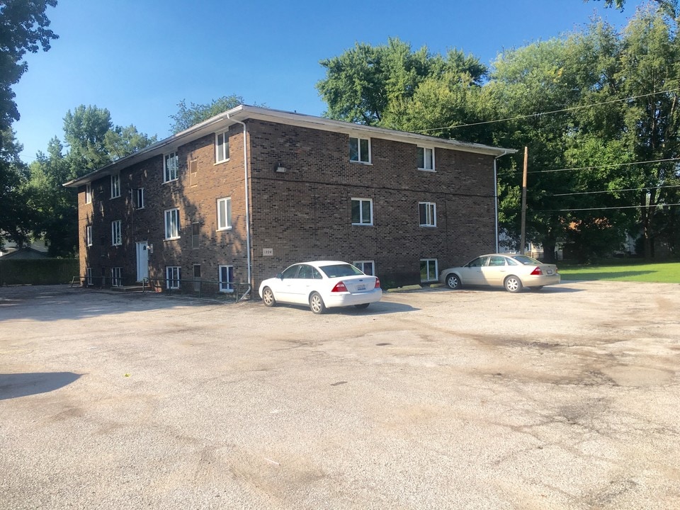 1222-1224 W Monroe St in Springfield, IL - Building Photo