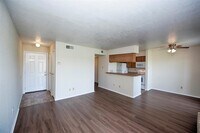 18511 Egret Bay Blvd photo'