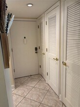 3325 Bayshore Blvd in Tampa, FL - Building Photo - Building Photo