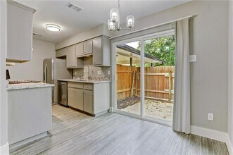 10611 Golden Quail Dr in Austin, TX - Building Photo - Building Photo