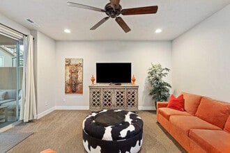 3800 Paradise Vlg Dr in Santa Clara, UT - Building Photo - Building Photo