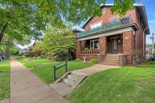 5927 Coronado Ave in St. Louis, MO - Building Photo - Building Photo