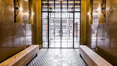 18 Monitor St in Brooklyn, NY - Foto de edificio - Building Photo