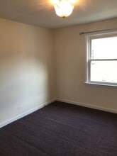 9138 Kilpatrick Ave in Skokie, IL - Foto de edificio - Building Photo