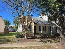 241 Commons Dr in Holly Springs, NC - Building Photo