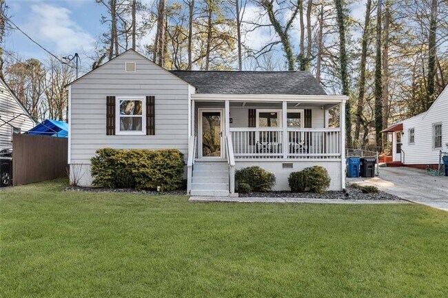 2912 Palm Dr in Atlanta, GA - Building Photo - Building Photo