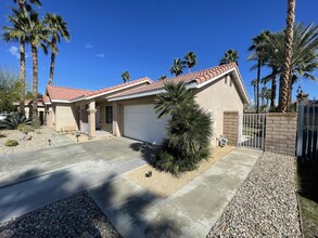 37902 Drexell Dr in Palm Desert, CA - Building Photo - Building Photo