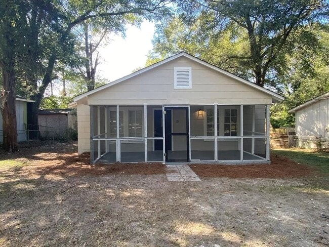 property at 2947 Tip Top Dr