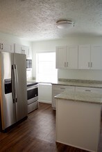 1225 Yates St in Orlando, FL - Building Photo - Building Photo