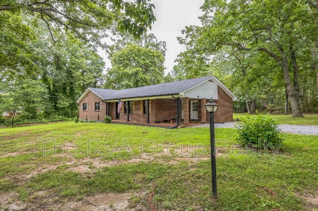 property at 580 Dixie Airport Rd