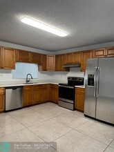 4132 NW 114th Ave in Coral Springs, FL - Building Photo - Building Photo