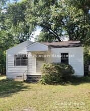 109 Hedstrom Dr in Dothan, AL - Building Photo - Building Photo