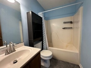 105 Sycamore Ln in Elizabeth City, NC - Building Photo - Building Photo