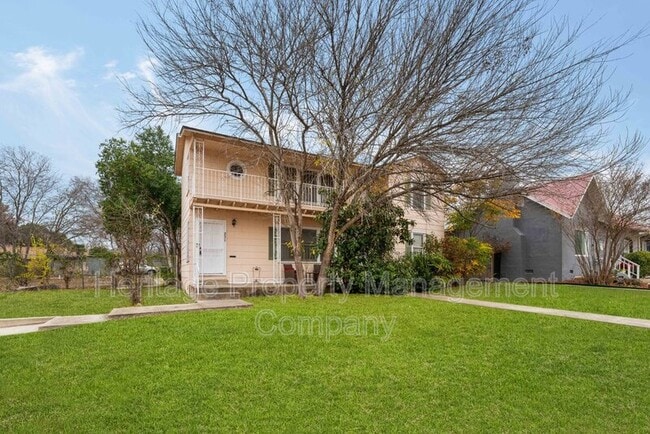 231 Alexander Hamilton Dr in San Antonio, TX - Building Photo - Building Photo