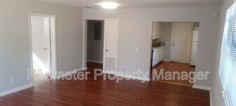 9306 Gibson Ave in Jacksonville, FL - Building Photo