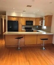 53-11 193rd St in Queens, NY - Building Photo - Building Photo