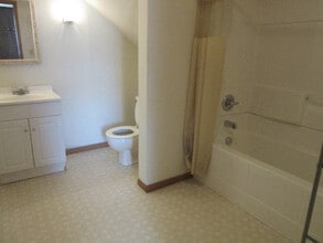 319 4th St in Huntington, WV - Building Photo - Building Photo