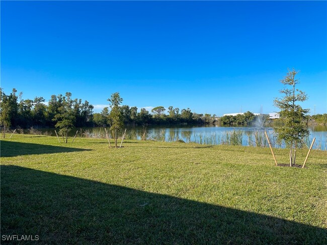 property at 422 Spg Hl Lk Lp
