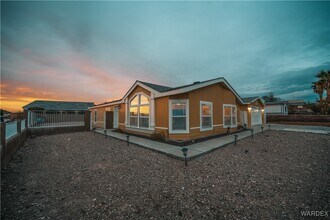 3391 S Ridge Ave in Bullhead City, AZ - Building Photo - Building Photo