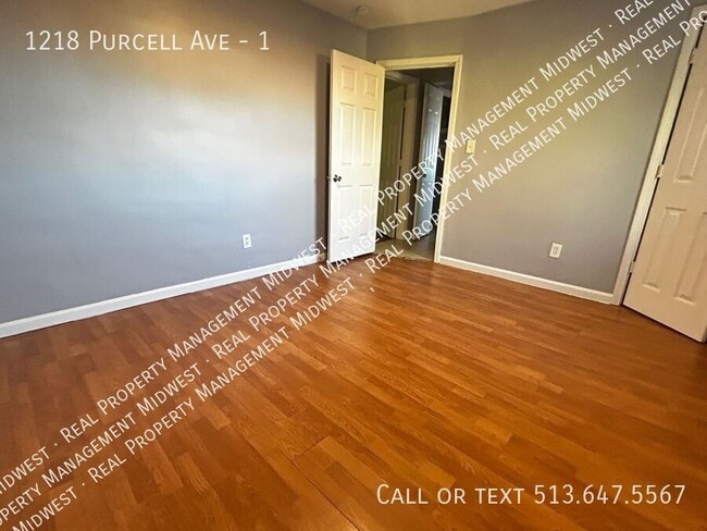 1218 Purcell Ave in Cincinnati, OH - Building Photo - Building Photo