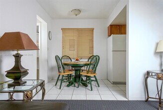 1748 Rodman St in Hollywood, FL - Building Photo - Building Photo