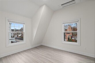 225 Katonah Ave in Katonah, NY - Building Photo - Building Photo