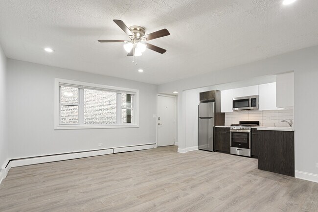7606 N Eastlake Terrace in Chicago, IL - Building Photo - Building Photo