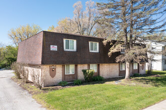 Brooke Park Apartments in Toledo, OH - Building Photo - Primary Photo