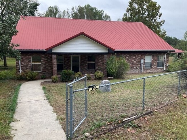 property at 3352 Pond Branch Rd