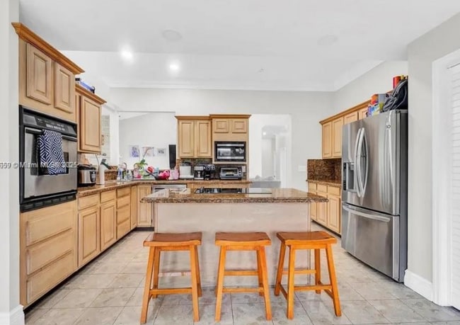 19905 SW 135th Ave in Miami, FL - Building Photo - Building Photo