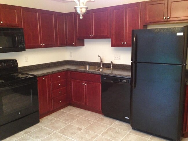 3111 Elmhurst Dr, Unit 1 in Springfield, IL - Building Photo - Building Photo