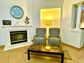 5704 Charleville Ln in Bakersfield, CA - Building Photo - Building Photo