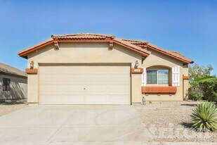 1514 W Lynne Ln in Phoenix, AZ - Building Photo