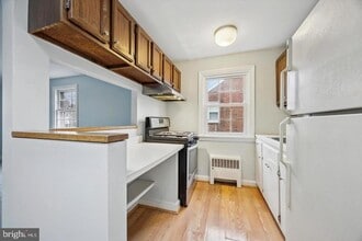 11 Trent Rd in Penn Wynne, PA - Building Photo - Building Photo