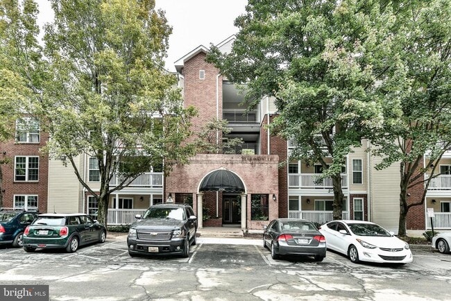property at 1524 Lincoln Way