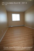 295 Columbia Blvd W in Lethbridge, AB - Building Photo - Building Photo