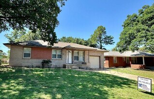 6716 NW 29th St in Bethany, OK - Building Photo