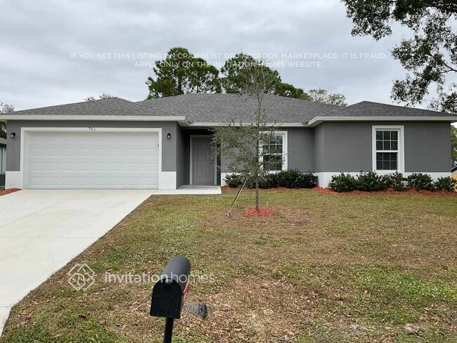 property at 761 Airoso Rd SE