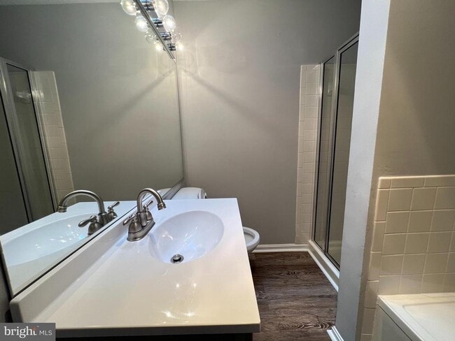 2071 Alice Ave in Oxon Hill, MD - Building Photo - Building Photo