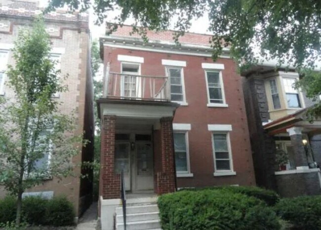 4227 Shenandoah Ave in St. Louis, MO - Building Photo - Building Photo