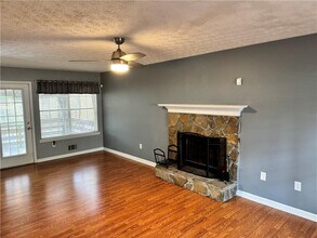 3285 Rockwalk Terrace in Loganville, GA - Building Photo - Building Photo