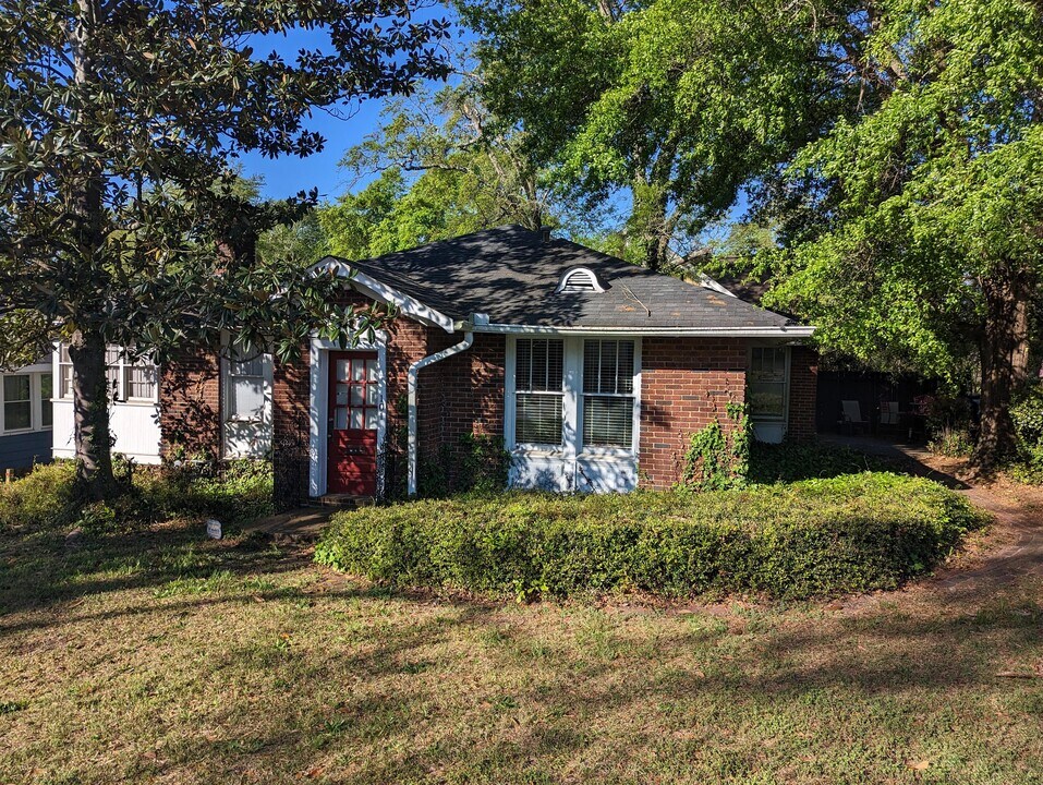 101 S Pickens St in Columbia, SC - Building Photo