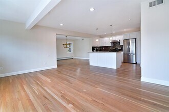 38 Livingston Ave in Dobbs Ferry, NY - Building Photo - Building Photo