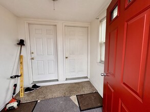 8 Walnut St in Quincy, MA - Building Photo - Building Photo