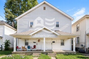 1805#1807 Columbia Avenue, 45042; #702445 in Middletown, OH - Building Photo