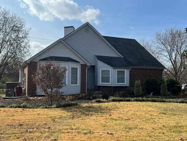 2654 Crosspark Dr in Murfreesboro, TN - Building Photo - Building Photo