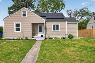 8507 Chapin St in Norfolk, VA - Building Photo - Building Photo