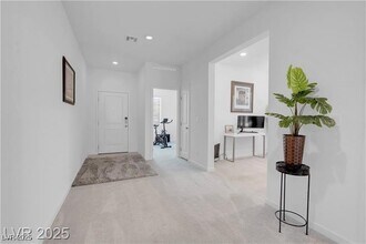 5357 Eleganza Ave in Pahrump, NV - Building Photo - Building Photo
